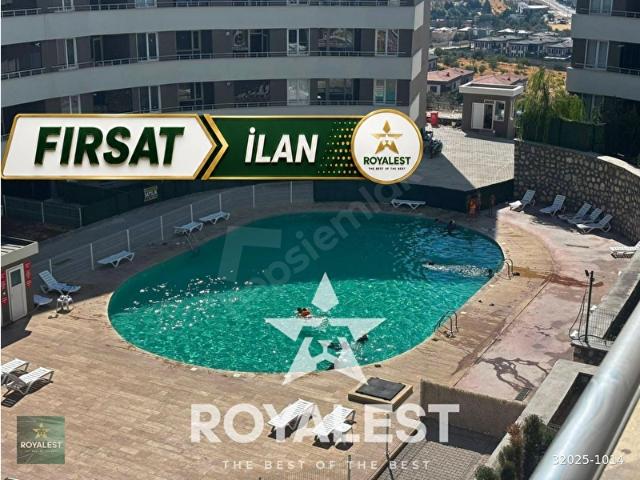 ROYALESTTEN HAVUZLU SİTEDE FIRSAT DAİRE! FULL EŞYALI