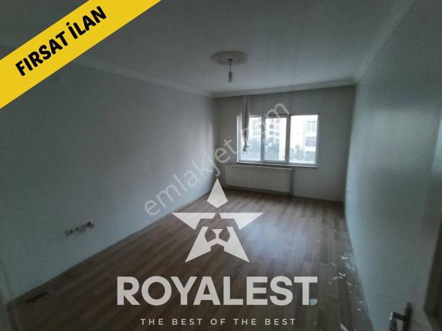 Royalest'ten Mavikent 3 Etap'ta Arakat Önü Açık 2+1