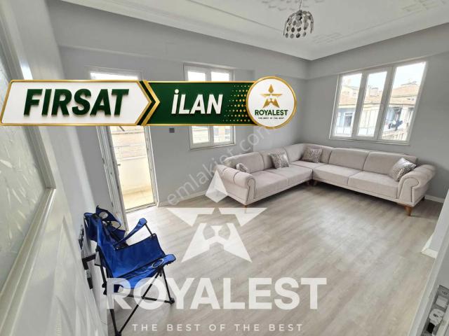 Royalest'ten Öğretmenevlerin'de 10 Yaşında Yeni Ve Bakımlı 2+1