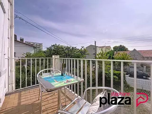 Royan 17200 Achat / Vente appartement 2 pièces t2 terrasse cave
