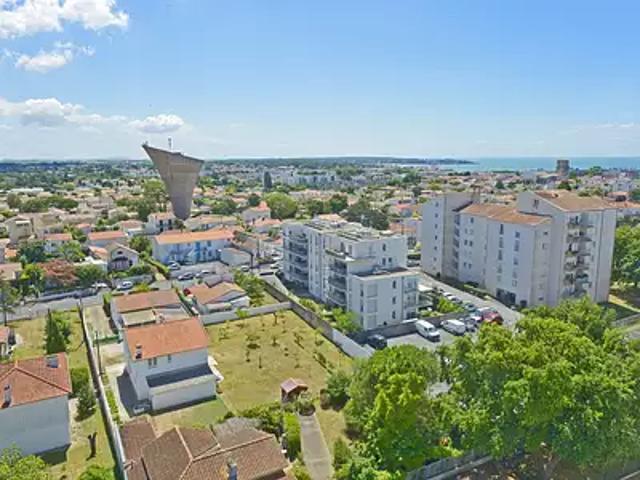 Royan 17200 Achat / Vente appartement 3 pièces t3 au dernier étage