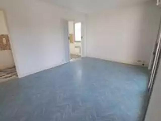 Royan 17200 Location appartement 2 pièces t2 terrasse