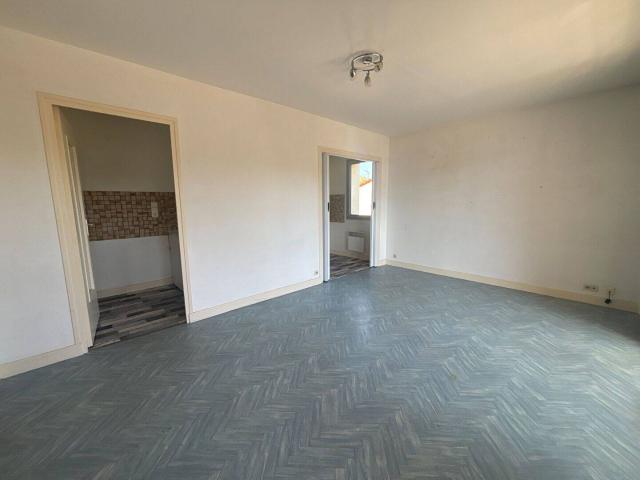 ROYAN APPARTEMENT T2 LOUER