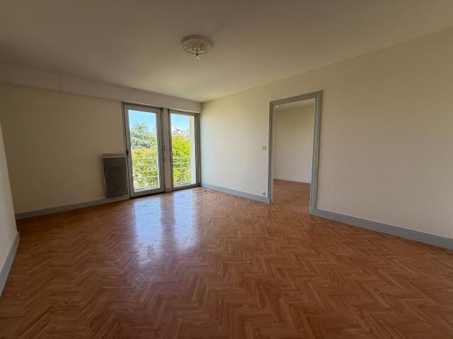 ROYAN APPARTEMENT A LOUER