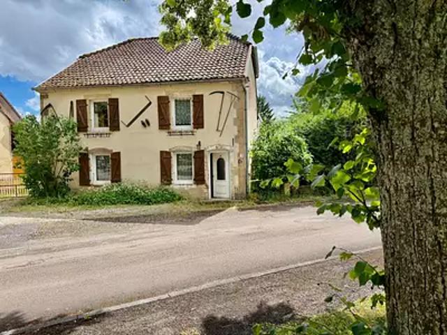 Roye 70200 Achat / Vente maison 7 pièces t7