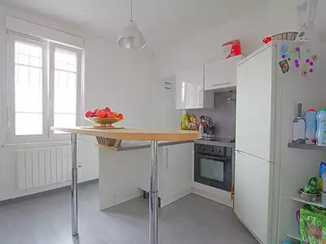 Roye 80700 Location appartement 3 pièces t3 cave