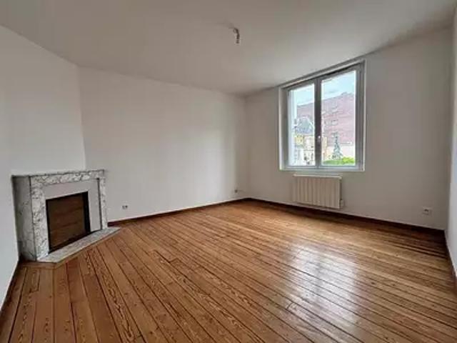 Roye 80700 Location appartement 3 pièces t3