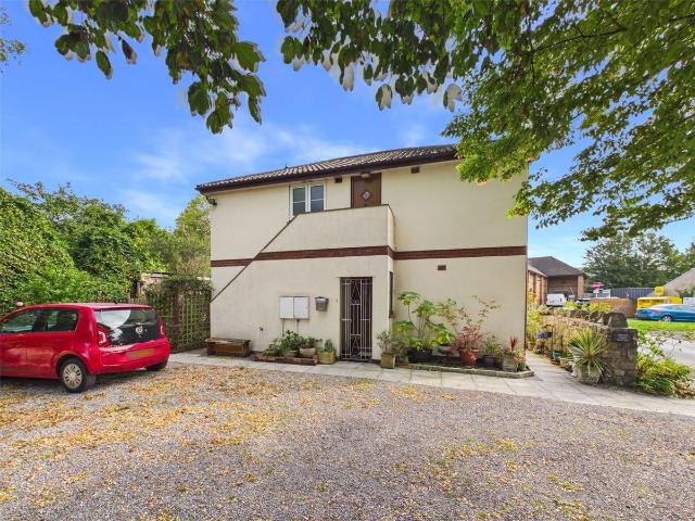 Roynon Way, Cheddar, Somerset BS27, 2 bed flat to rent, £895 pcm | PrimeLocation