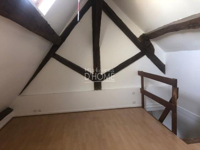 ROZAY EN BRIE, CENTRE VILLE F3 46,75 m²