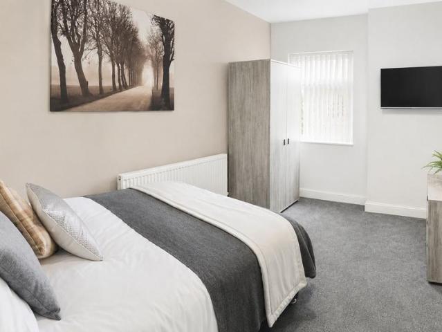 RM 5, 14 Oriel Street. 1 bed in a house share to rent £390 pcm £90 pw
