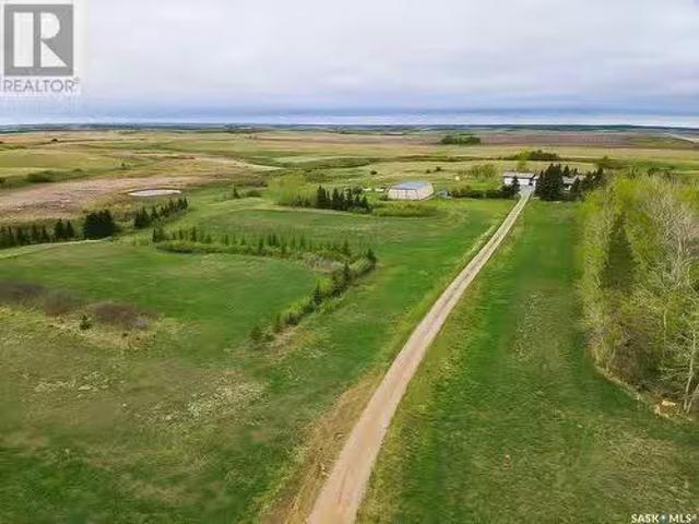 Rm Edenwold Commuter Acreage, Edenwold Rm No. 158, SK, S4L 5B1.