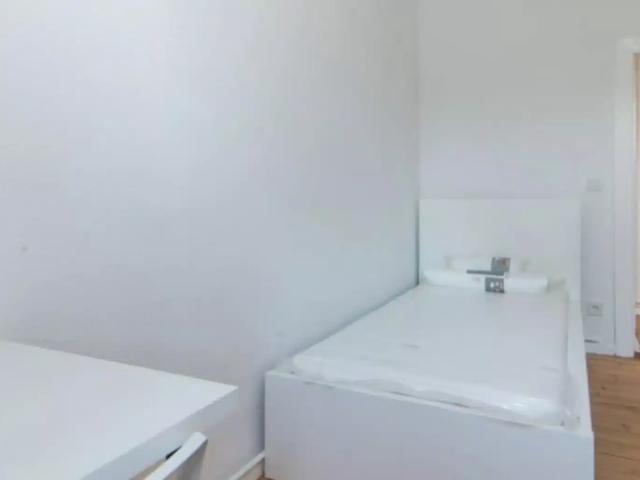 RM Lauterberger Straße 45 Berlin Student Apartments | Amber