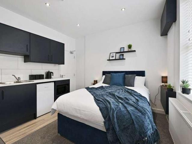 Rm, Palmerston Rd, Woodston, P Borough, PE2