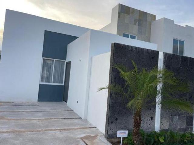 RMC ¡CASA NUEVA EN VENTA EN PUNTA MEZQUITE RESIDENCIAL!