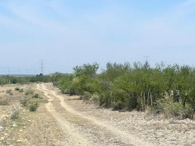 RMC TERRENO EN VENTA EN ZUAZUA NUEVO LEON