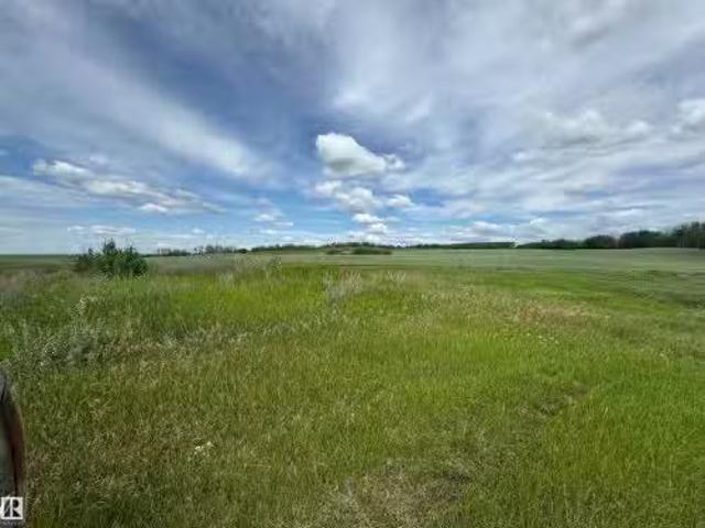 Rr120 Twp534, Rural Two Hills County, AB, T0B 4K0 vacant lan.