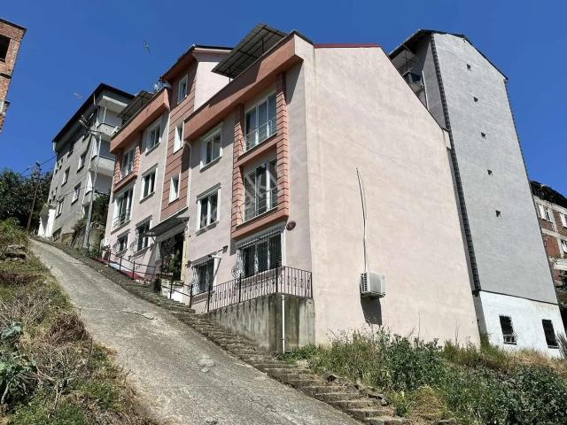 Rw Taka | Üniversite Mahallesinde Eşyalı Kiralık Daire