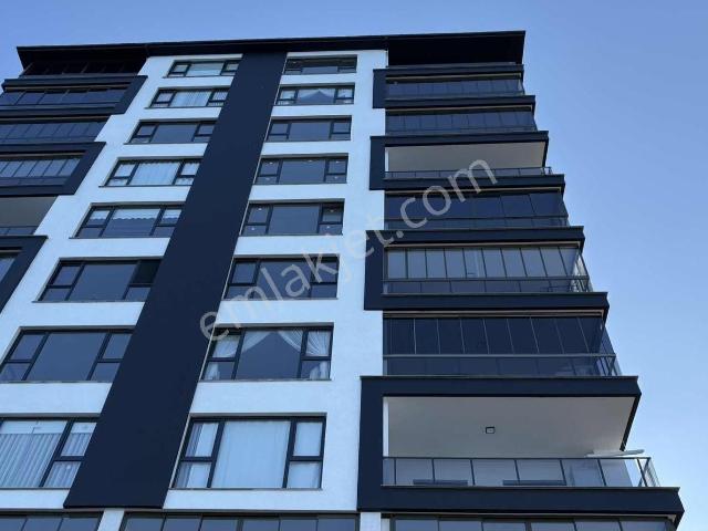 Rw Taka | Sahil Yolu Üzerinde Prestijli Sitede Sıfır Daire