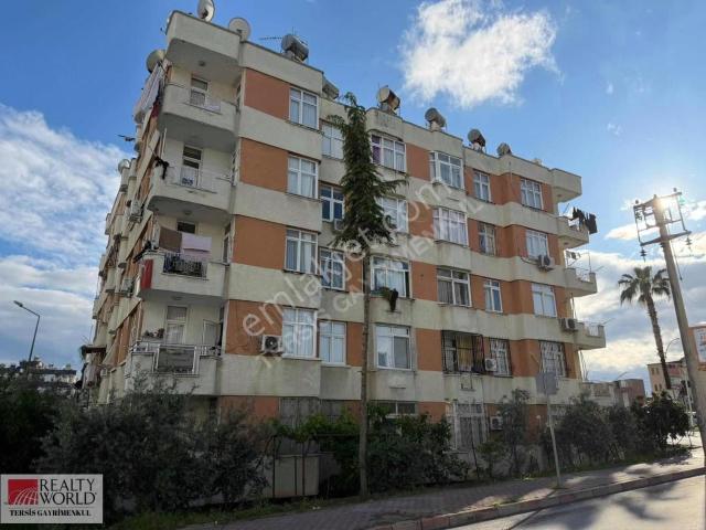 Rw Tersis'den Şehitishak Mahallesinde Eşyalı Satılık Daire