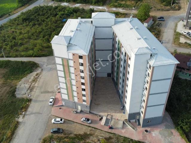 Adaplatin'den Kiralık 2+1 Daire Çift Banyo