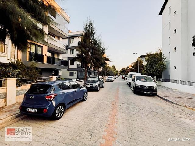 RW ALYANSDAN GiRNE MH DOĞALGAZLI LÜKS EŞYALI 2+1 SATILIK DAİRE