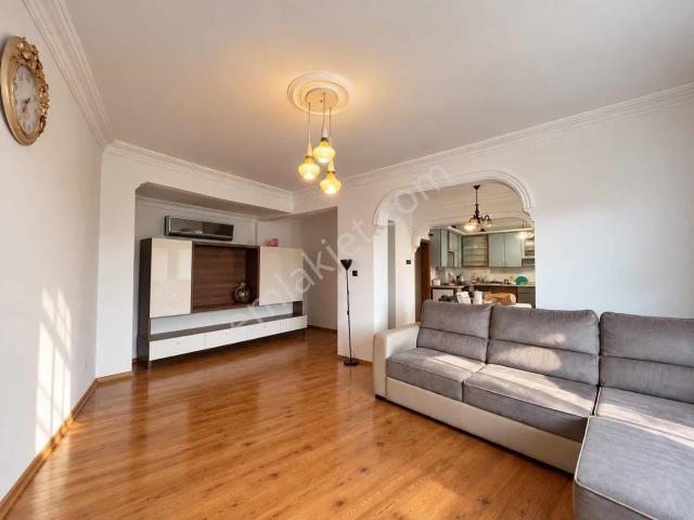 Rw Beta Dan Bafra Merkezde 2+1 Kiralık Daire N.k
