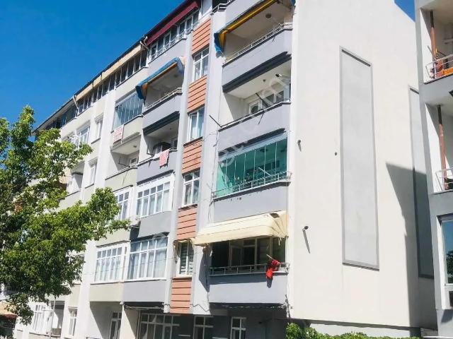 Rw Betadan Belediye Evlerinde Dubleks İki Ayrı Daire