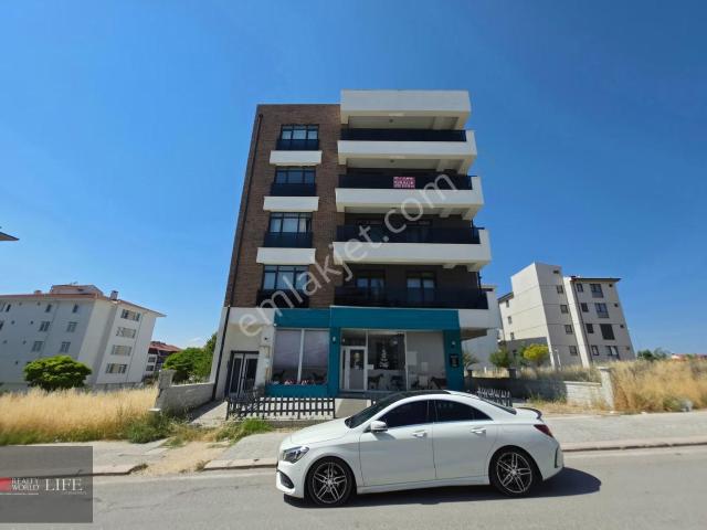 Rw Lıfe/ Batıkent Mh. Gündüz Ökçün Blv. Kiralık 3+1 Daire