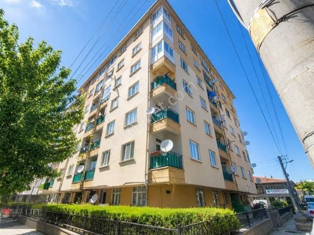 Rw Lıfe/ Kurtuluş Mh. Cadde Üzeri 3+1 Satılık 110m2 Daire