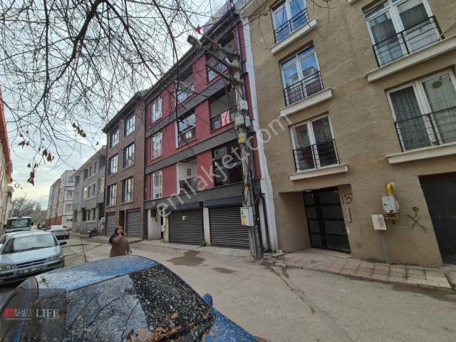Rw Lıfe Sütlüce Asansörlü Balkonlu Arakat 80m2 Satılık 1+1 Daire