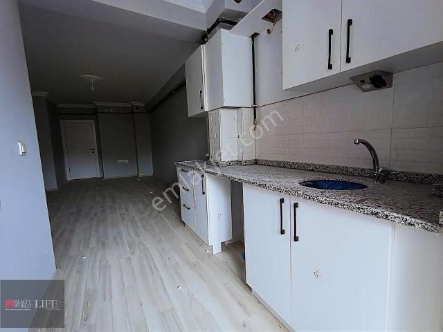 Rw Lıfe / Sütlüce İstiklal Cad.yakını Satılık Geniş 1+1 Daire