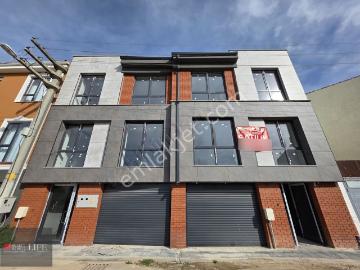 Sazova Mahallesi, Eskişehir, Eskişehir ili, İç Anadolu Bölgesi