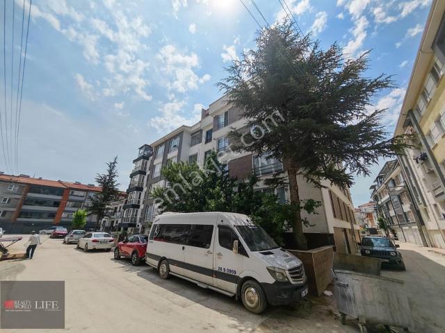 Rw Lıfe/ Zafer Mah. 135m2 Ara Kat 3+1 Satılık Daire