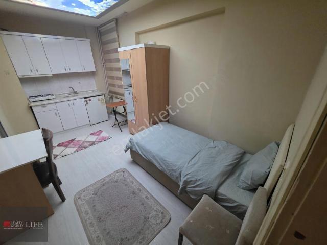 Rw Lıfe/yenibağlar Üniversite Yürüme Mesafesi Kiralık 1+0 Apart