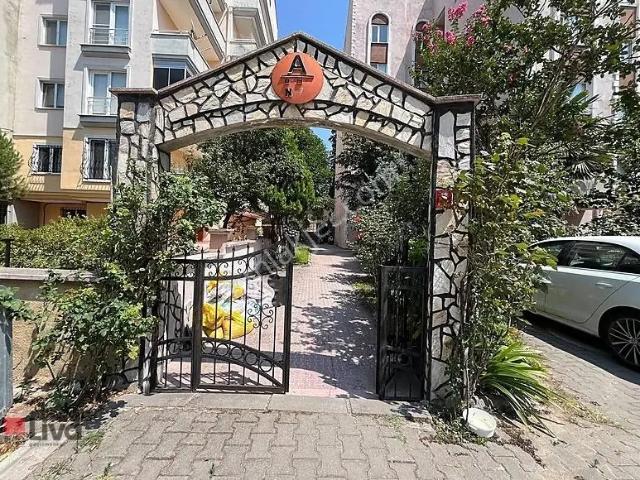 Rw Liva Dan Balıkesir Bahçelievler Mh. Sitede Kiralık 3+1