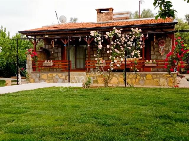Rw Nefes'ten Taylıeli Köyünde 4+2 Bahçeli Taş Ev