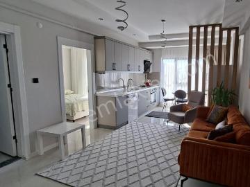 Rw Nefes'ten Baheçlievler Mahallesinde Full Eşyalı 1+1 Daire