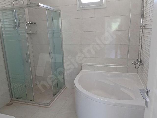 RW NEFES'ten öğrt.Mah. denize 33 mt mesafede 4+1 Villa