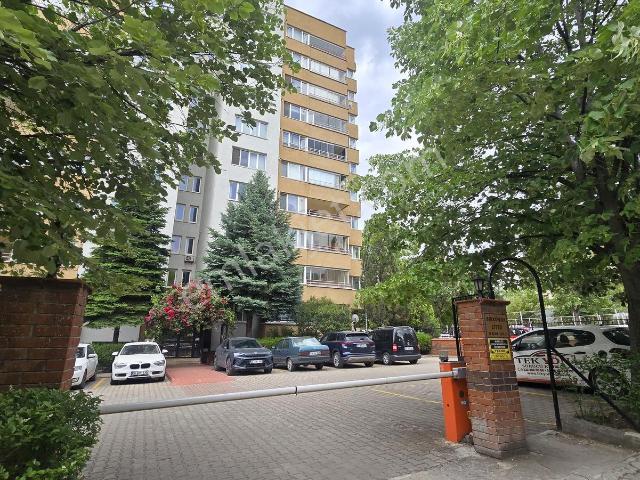 Rw Nest'ten Osmangazi Üni. Yakın Önü Açık Site İçi Satılık 4+1