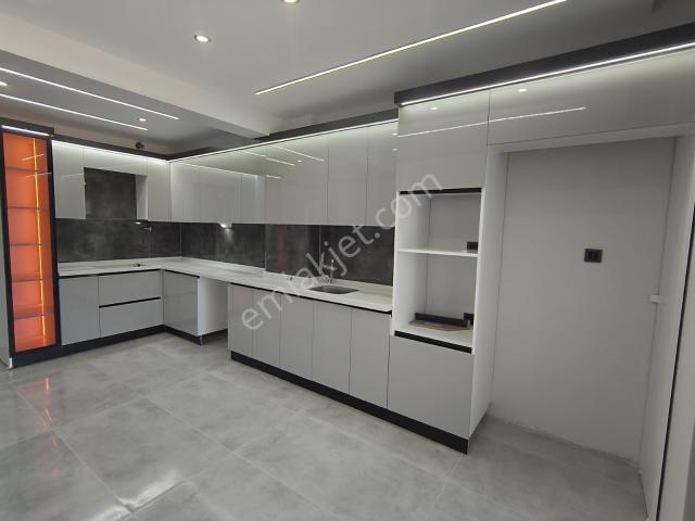 Rw Nest'ten Çamlıca Mh.asansörlü Satılık Lüks 3+1 Daire