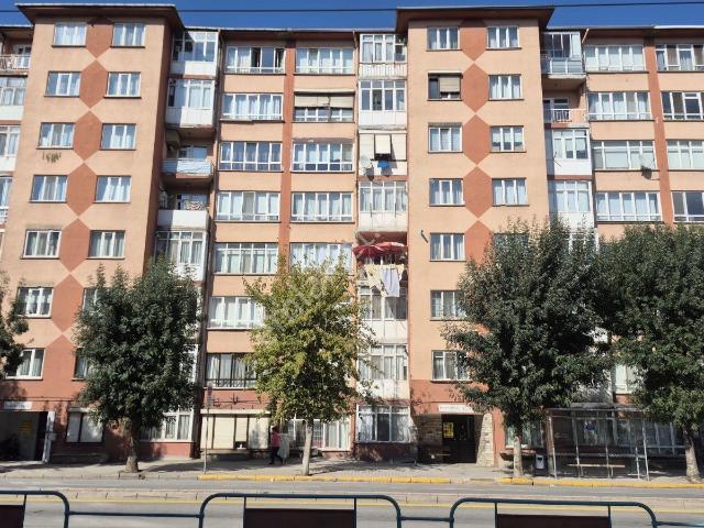 Rw Nest'ten Cumhuriyet Bulvarı Üzerinde Satılık 2+1 Daire