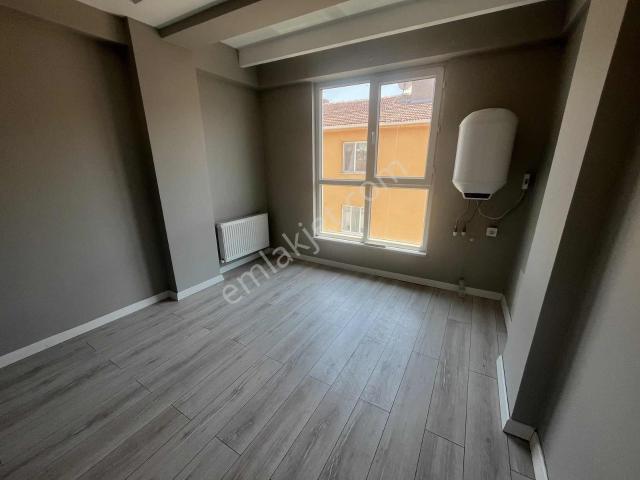 Rw Nest'ten Espark'a Yürüme Mesafesi Ft Dahil Kiralık 1+1 Daire