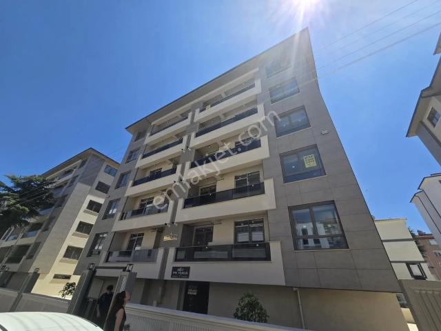 Rw Nest'ten Vişnelik Mh Site İçerisinde Asansörlü Lüks 2+1 Daire