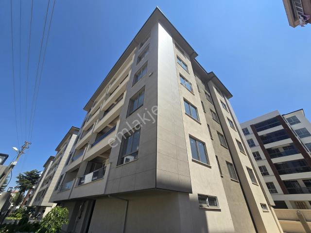 Rw Nest'ten Vişnelik Mh Site İçerisinde Asansörlü Lüks 2+1 Daire