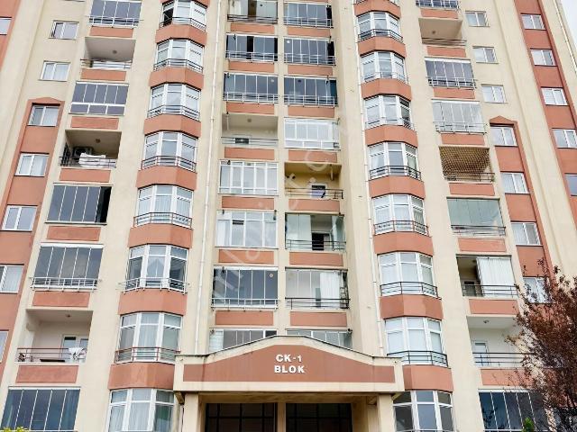 Rt Safirden Hamitler Tokide 192 M2 Brüt 3+1 Satılık Daire