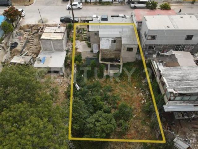 RTV 1558 VENTA DE TERRENO CON PEQUEÑA CONSTRUCCIÓN, COL. LÁZARO CÁRDENAS
