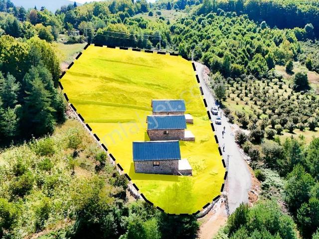 Ruşen Aydın Gyd'dan Kaynaşlı Çatalçam'da Satılık Taş Villalar