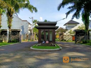 Rumah untuk disewakan di Setabelan - Garasi