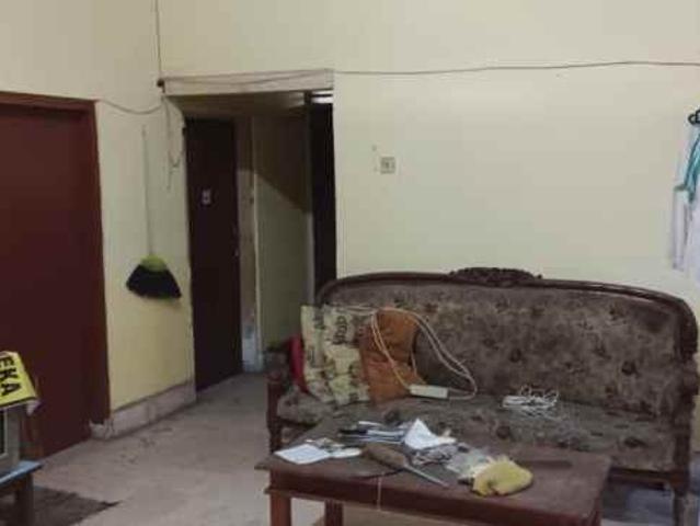 Rumah 2 Lantai dekat Wahidin Pasuruan Kota