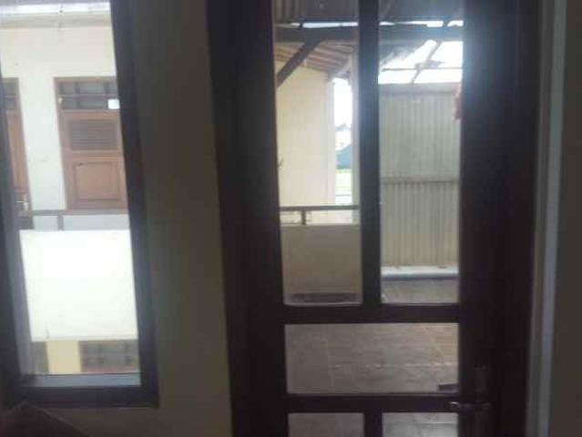 Rumah Tepi Jalan Sunan Ampel Pasuruan Kota